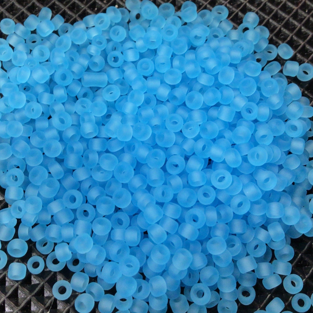 Frosted Color Seed Beads Size 11/0 - Liquid Crystal