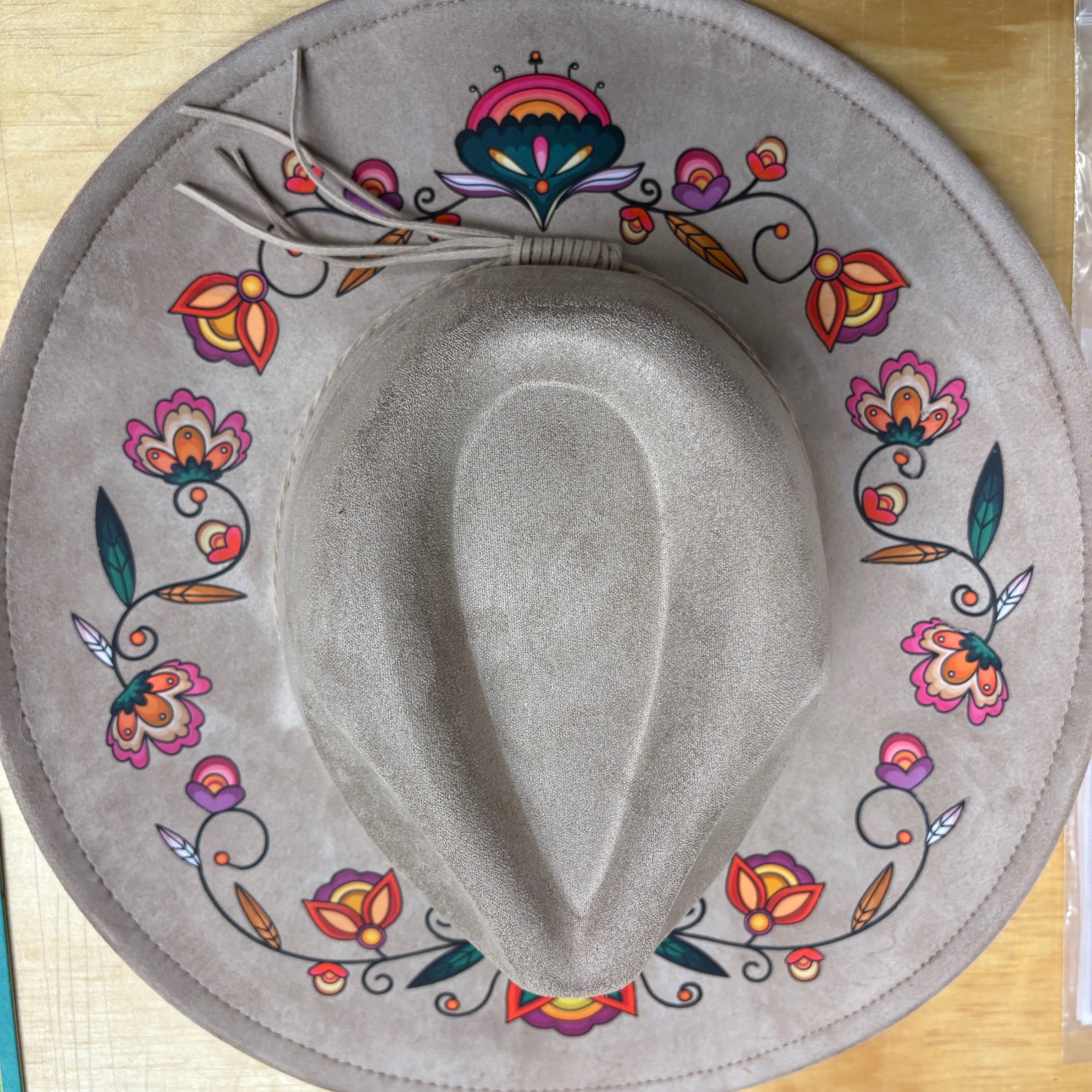 Maple Shine Ribbon Rose Fedora Hat