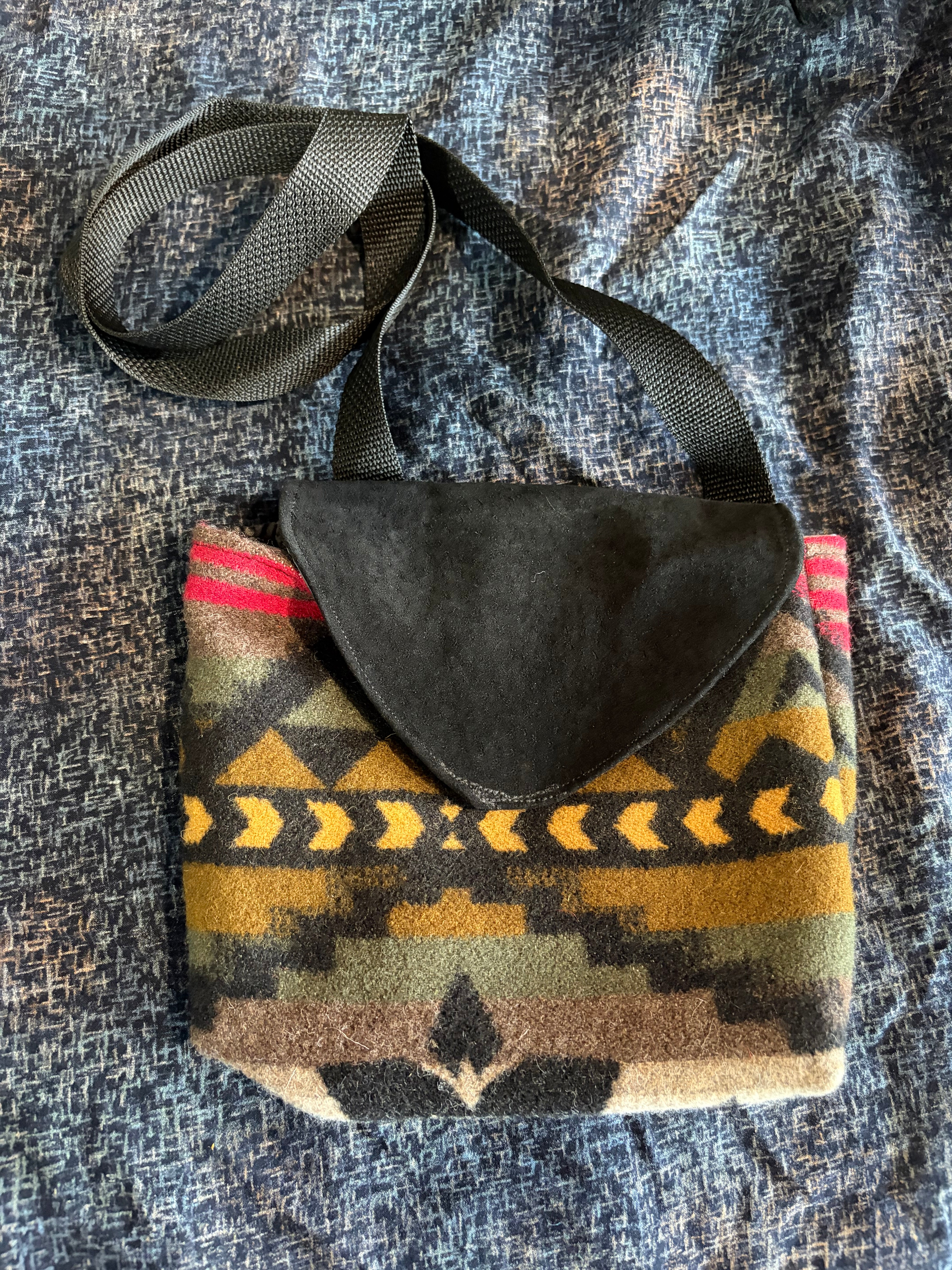 Dorienne Proulx Geometric Bag Black Strap
