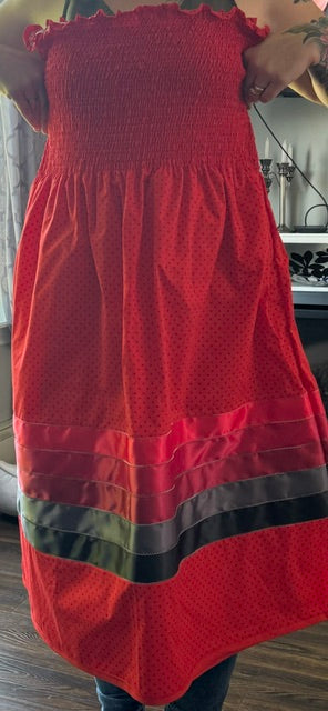 Summer Dresses By Lori Phelps