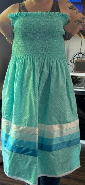 Summer Dresses By Lori Phelps
